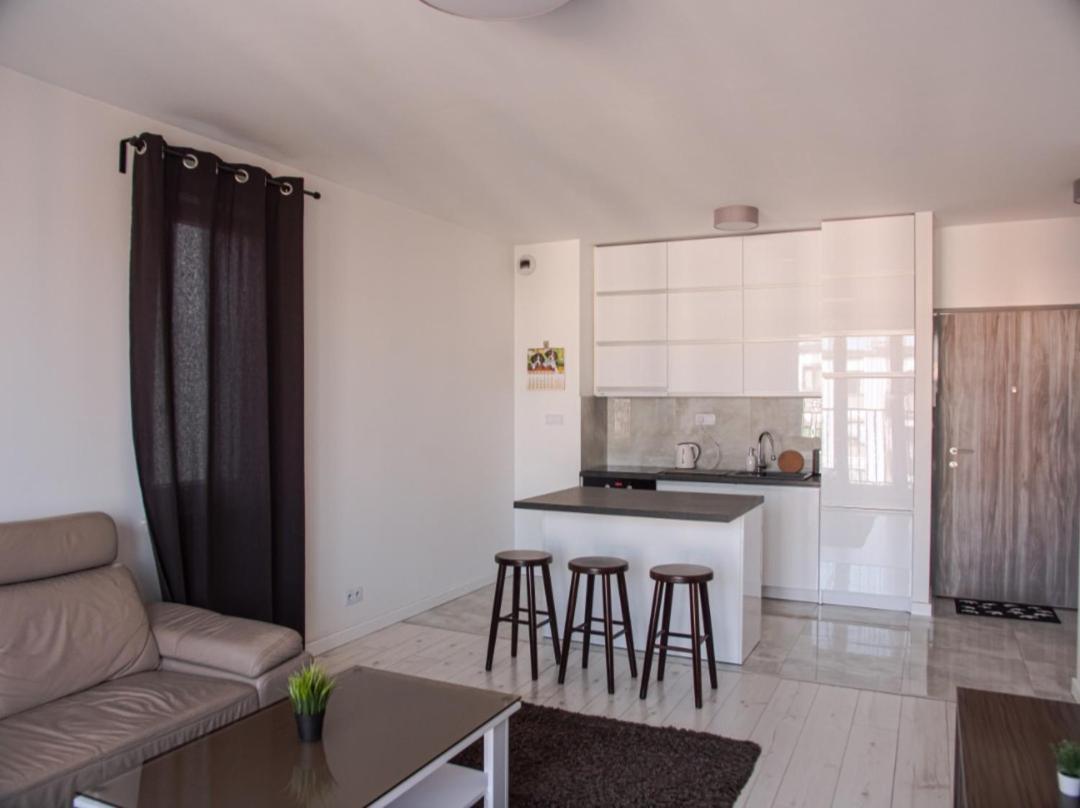 Apartment Klobucka Варшава Екстер'єр фото